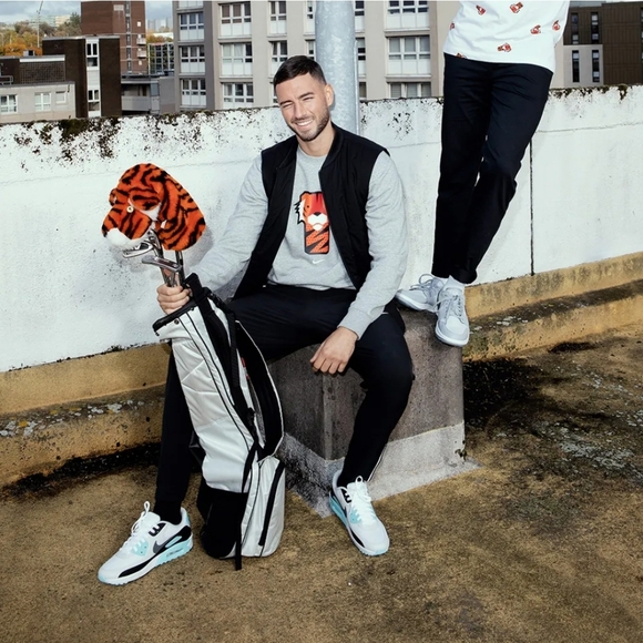 Nike Tiger Woods Frank Crew Neck Golf Sweater - Picture 5 of 5